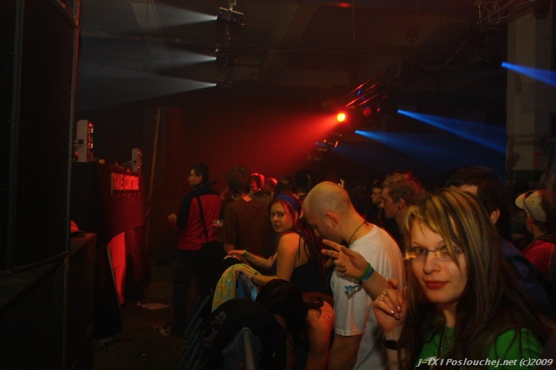 LET IT ROLL - Pátek 13. 3. 2009